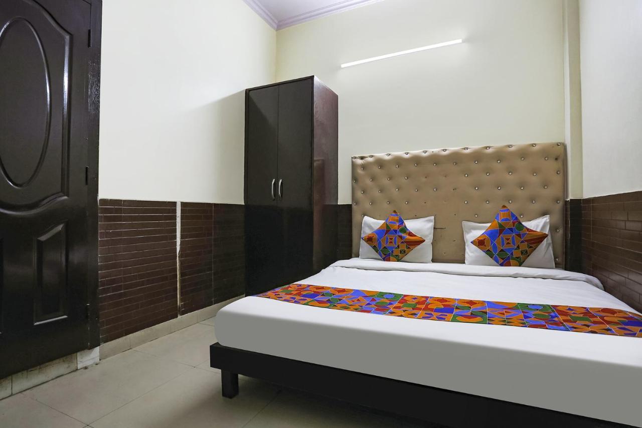 Fabhotel The Lazeez New Delhi Ngoại thất bức ảnh